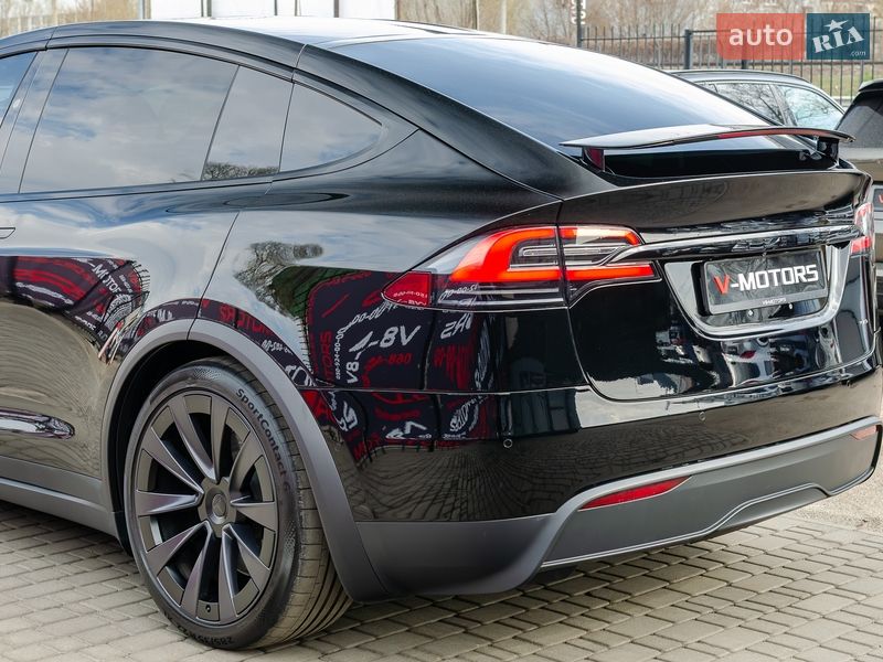 Позашляховик / Кросовер Tesla Model X 2022 в Києві фото 13 Позашляховик / Кросовер Tesla Model X 2022 в Києві