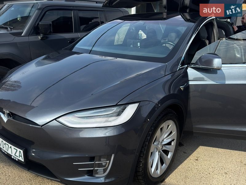 Внедорожник / Кроссовер Tesla Model X 2020 в Киеве фото 3 Внедорожник / Кроссовер Tesla Model X 2020 в Киеве