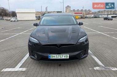 Позашляховик / Кросовер Tesla Model X 2016 в Одесі фото 4 Позашляховик / Кросовер Tesla Model X 2016 в Одесі