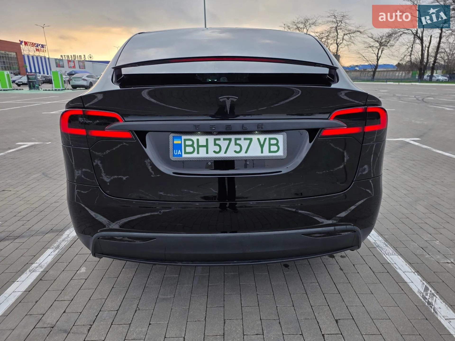 2016 Tesla Model X - мініатюра 9