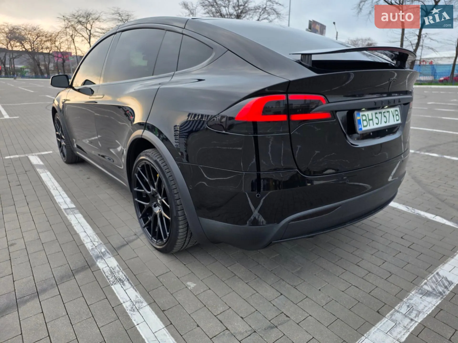 2016 Tesla Model X - мініатюра 16