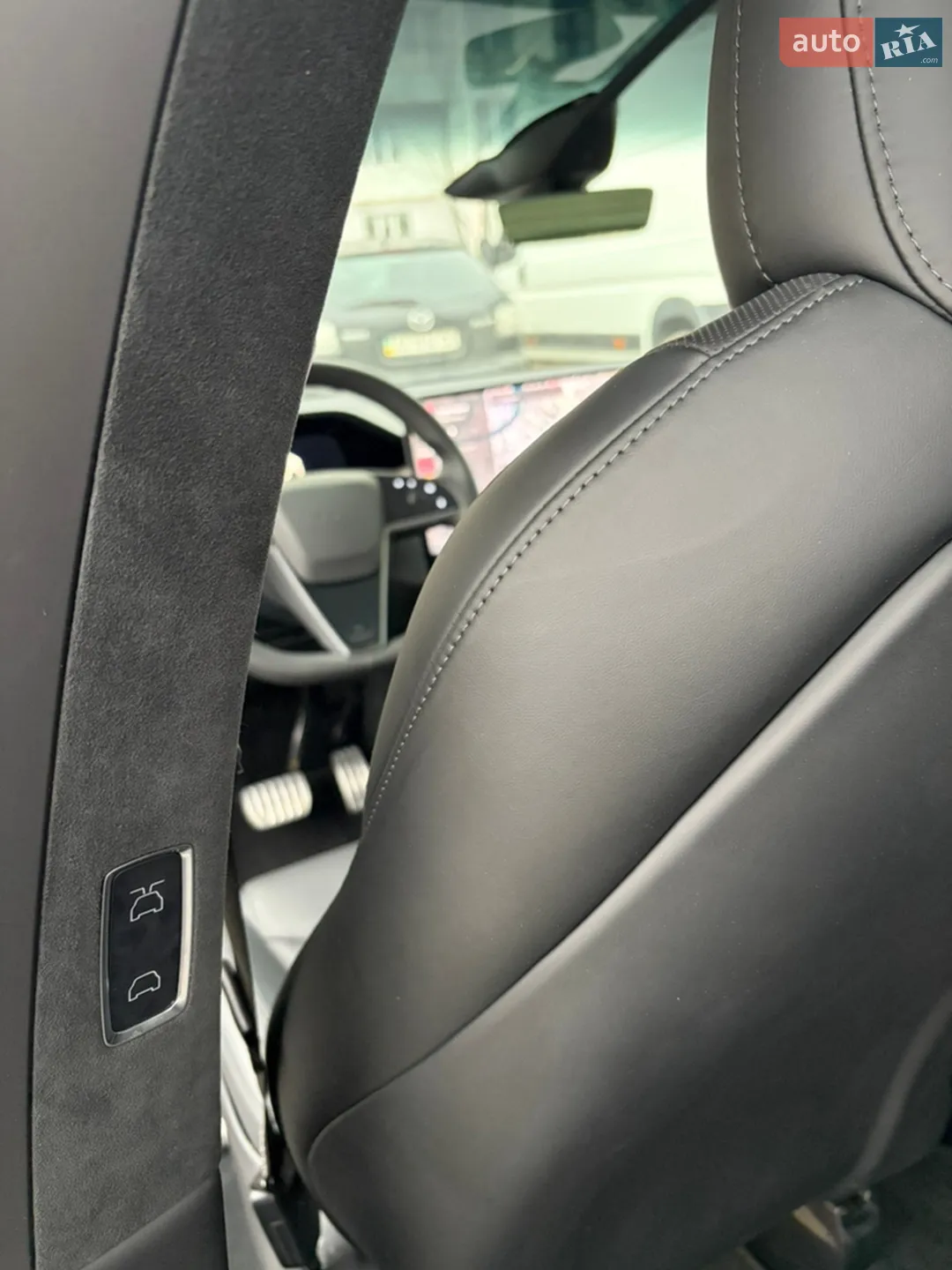 2024 Tesla Model X - мініатюра 39
