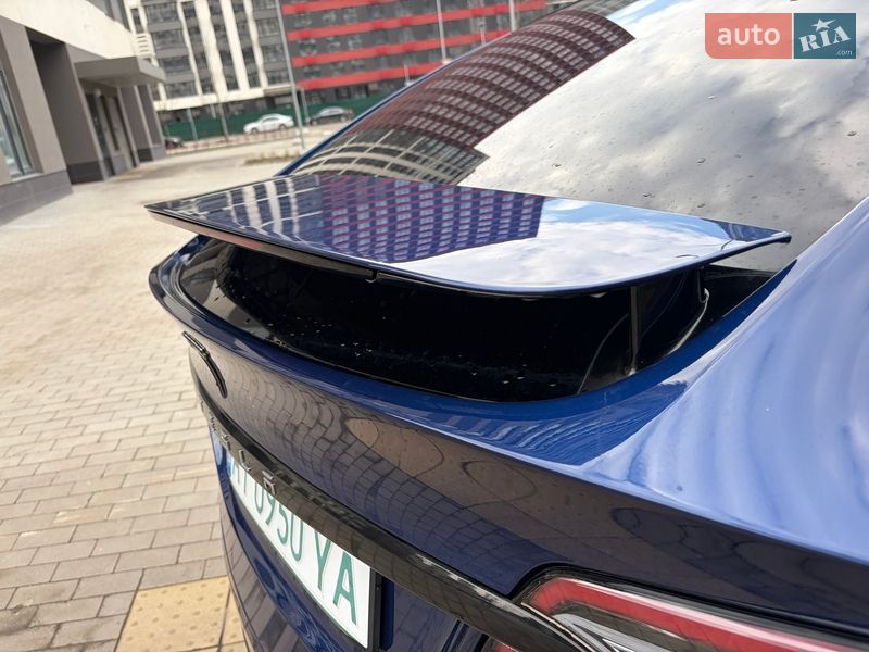 Внедорожник / Кроссовер Tesla Model X 2019 в Киеве