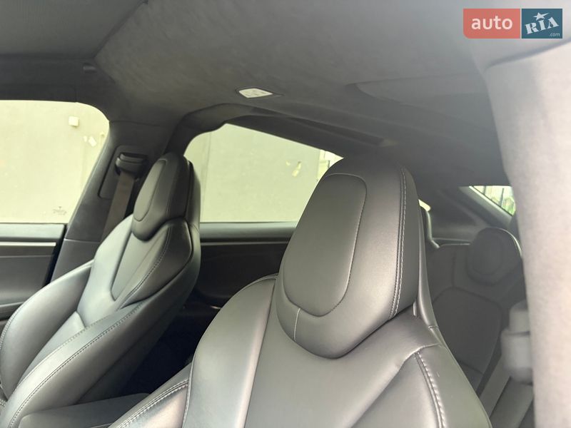 Внедорожник / Кроссовер Tesla Model X 2019 в Киеве