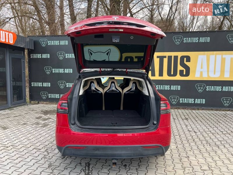 Внедорожник / Кроссовер Tesla Model X 2016 в Хмельницком