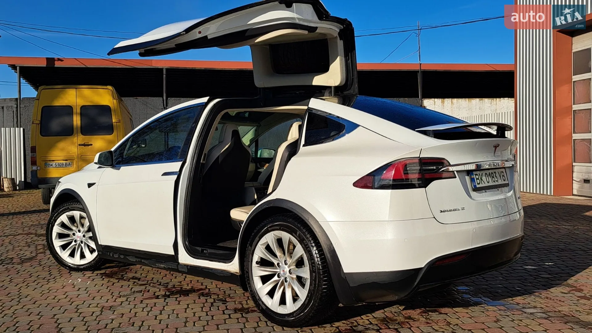 2018 Tesla Model X - мініатюра 18