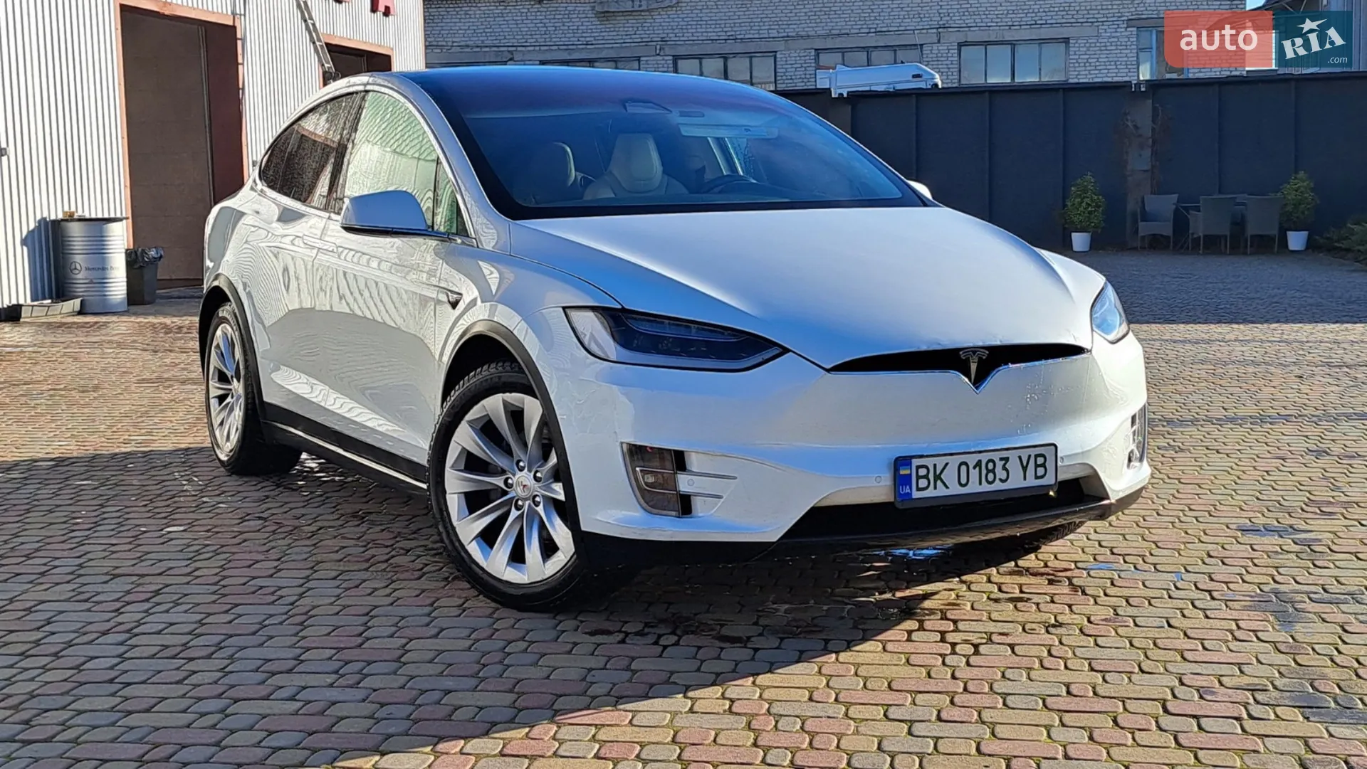 2018 Tesla Model X - мініатюра 21