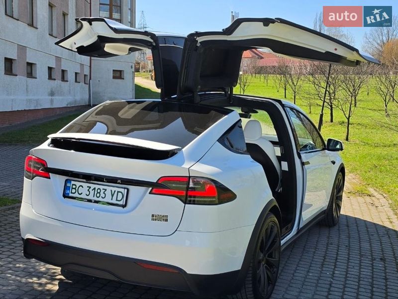Внедорожник / Кроссовер Tesla Model X 2023 в Львове фото 5 Внедорожник / Кроссовер Tesla Model X 2023 в Львове