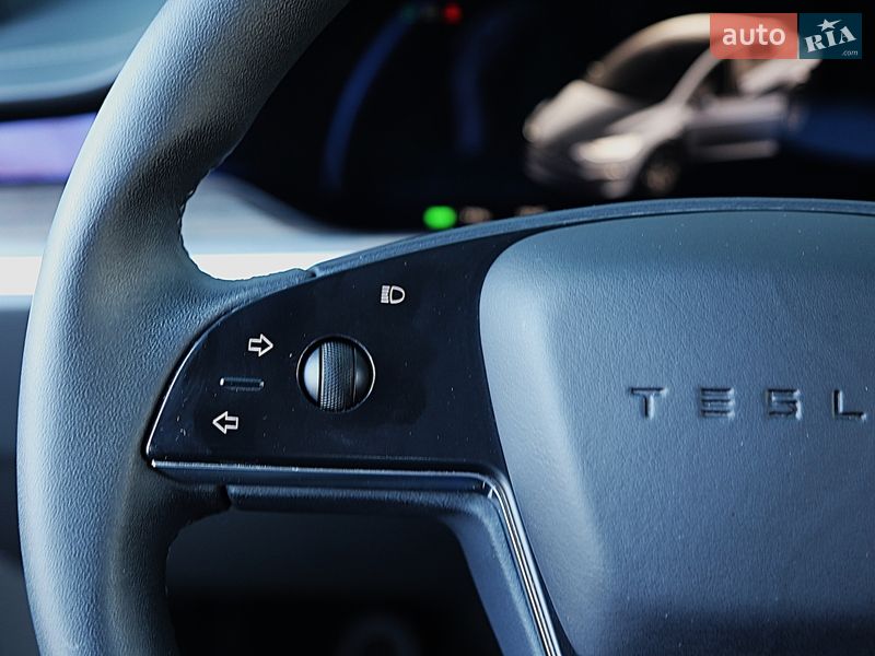 Позашляховик / Кросовер Tesla Model X 2023 в Києві