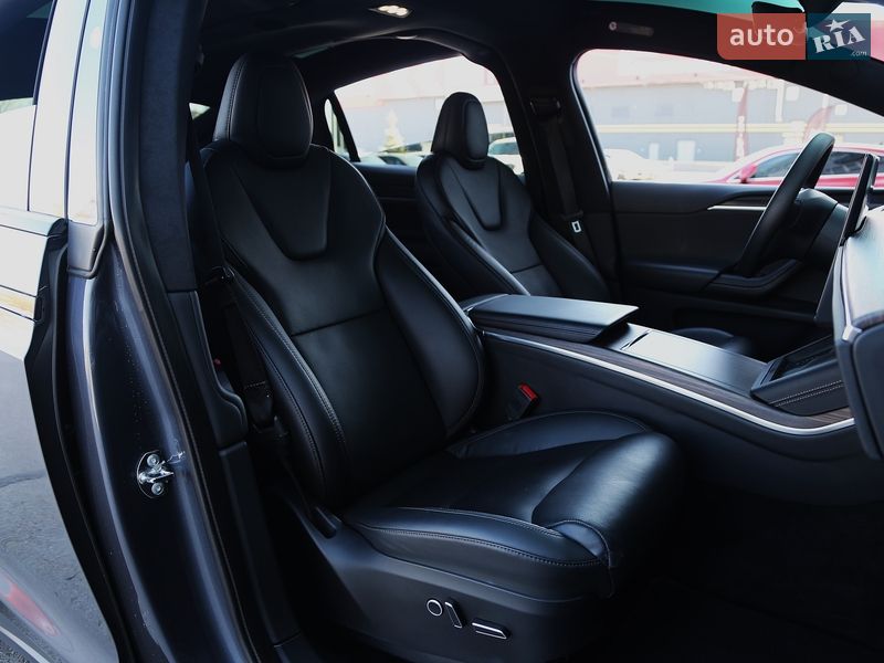Позашляховик / Кросовер Tesla Model X 2023 в Києві