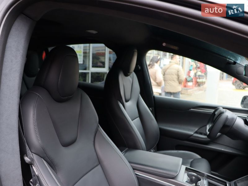 Позашляховик / Кросовер Tesla Model X 2023 в Львові