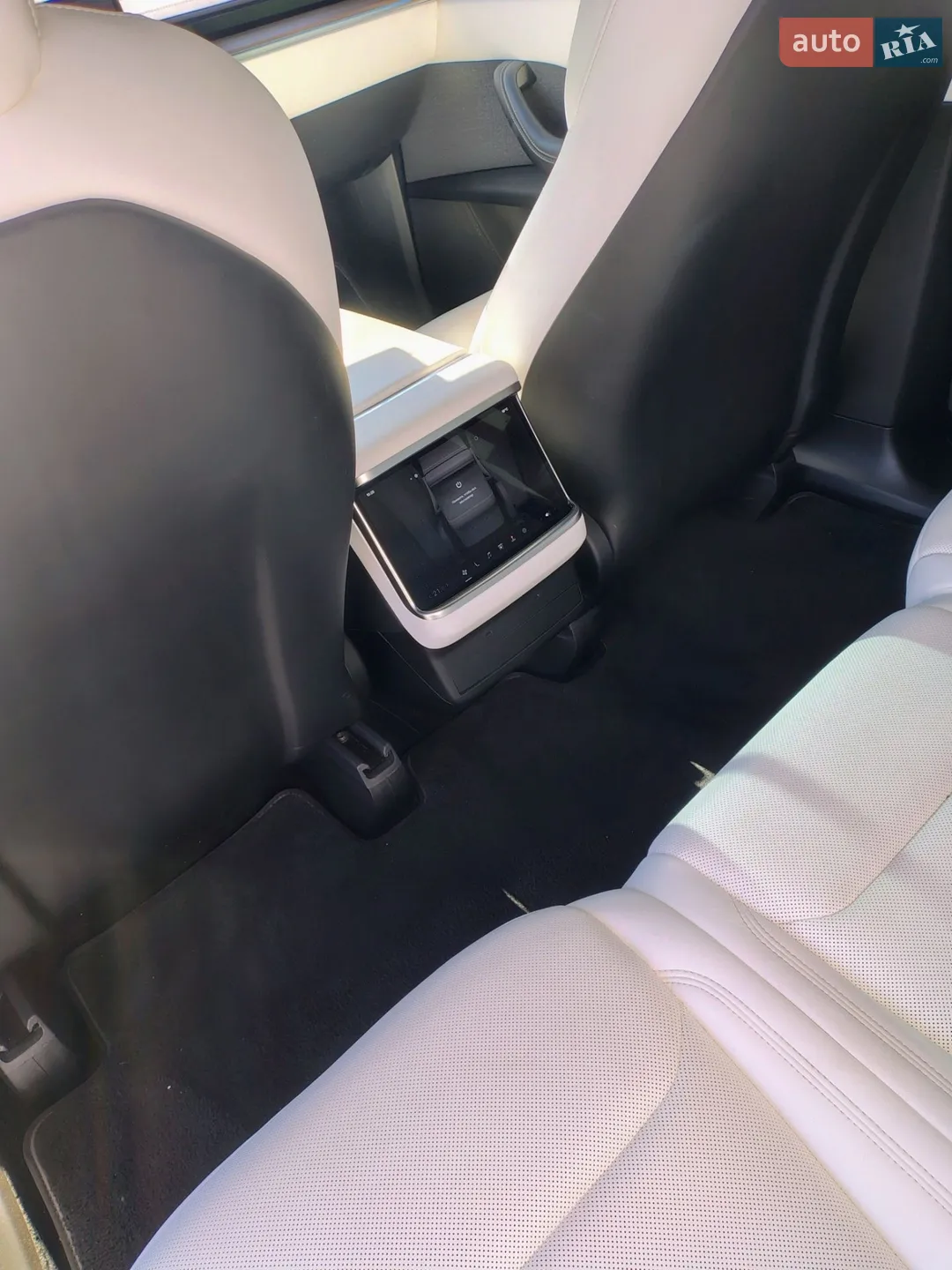 2023 Tesla Model X - мініатюра 6