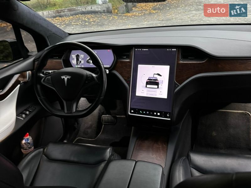 Внедорожник / Кроссовер Tesla Model X 2020 в Киеве