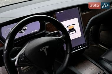 Внедорожник / Кроссовер Tesla Model X 2020 в Киеве