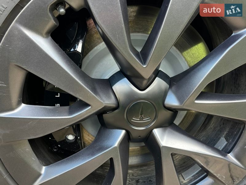 Позашляховик / Кросовер Tesla Model X 2024 в Одесі