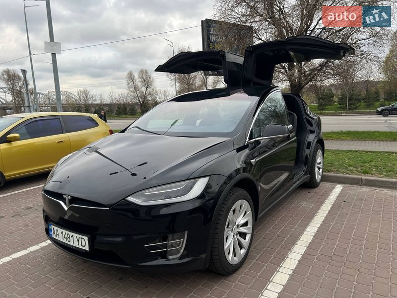 Позашляховик / Кросовер Tesla Model X 2018 в Києві фото 2 Позашляховик / Кросовер Tesla Model X 2018 в Києві