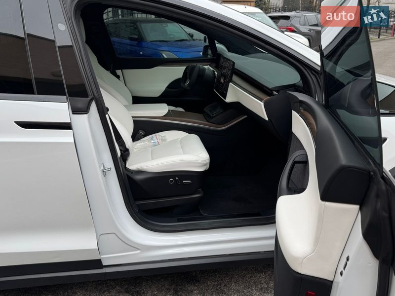 Внедорожник / Кроссовер Tesla Model X 2021 в Полтаве