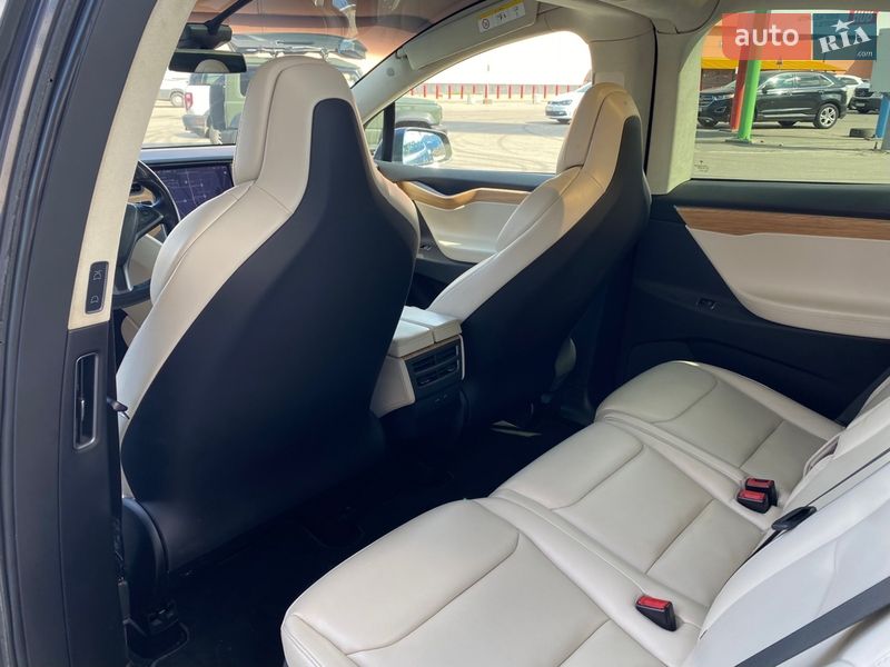Внедорожник / Кроссовер Tesla Model X 2018 в Киеве фото 19 Внедорожник / Кроссовер Tesla Model X 2018 в Киеве
