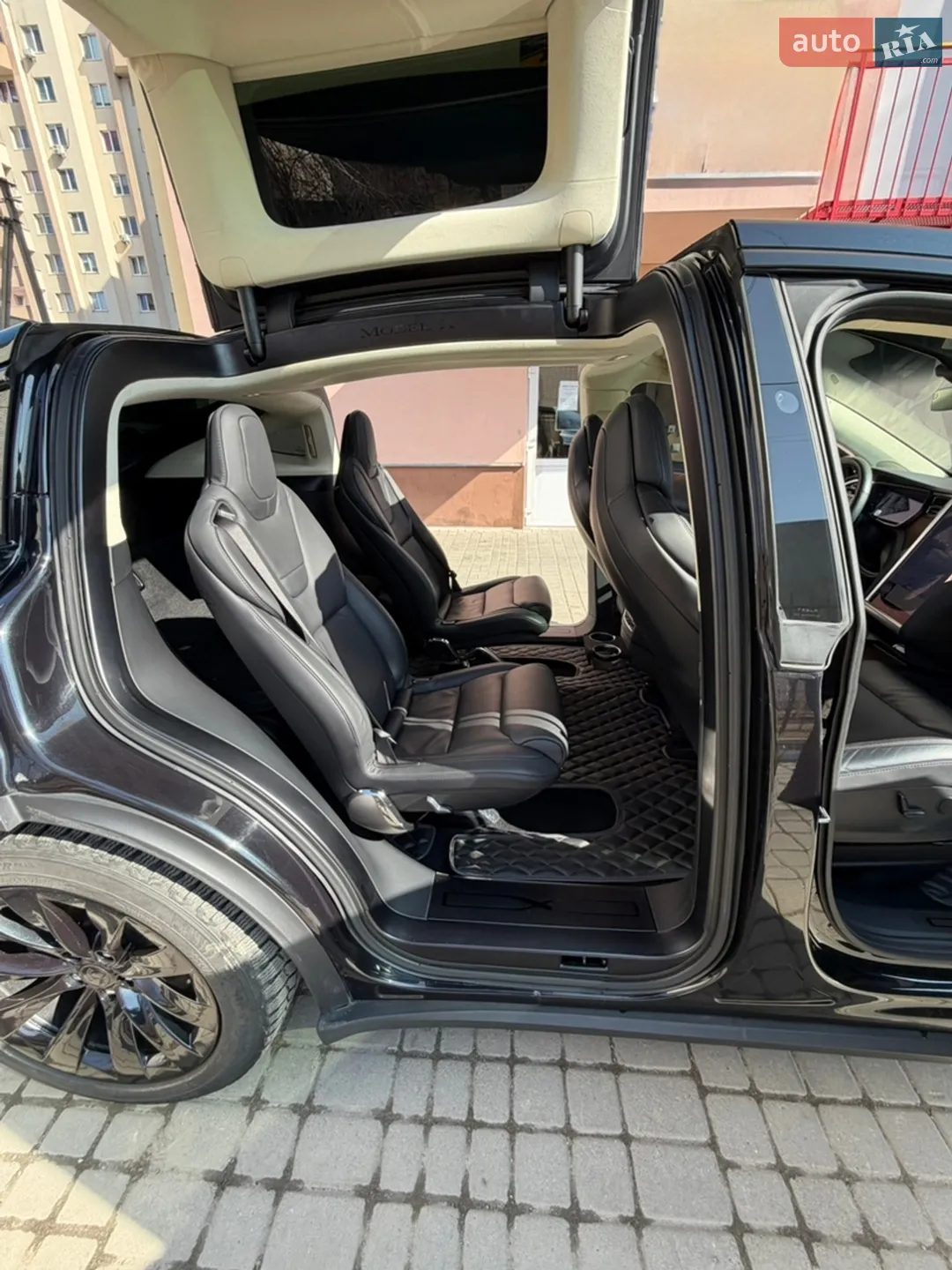 2017 Tesla Model X - мініатюра 50