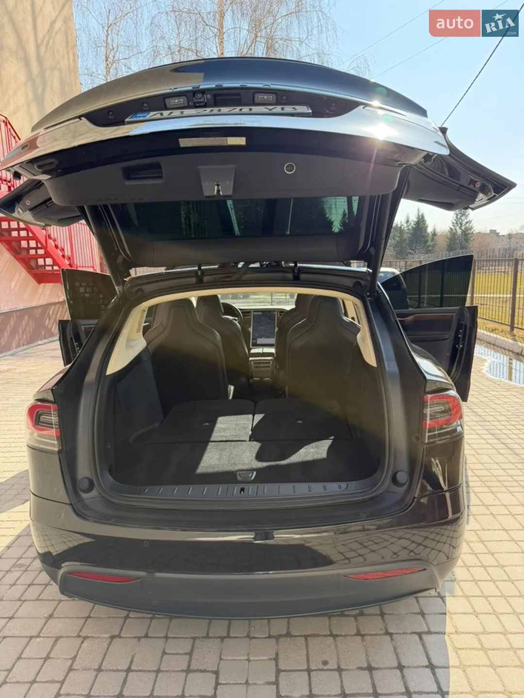 2017 Tesla Model X - мініатюра 21