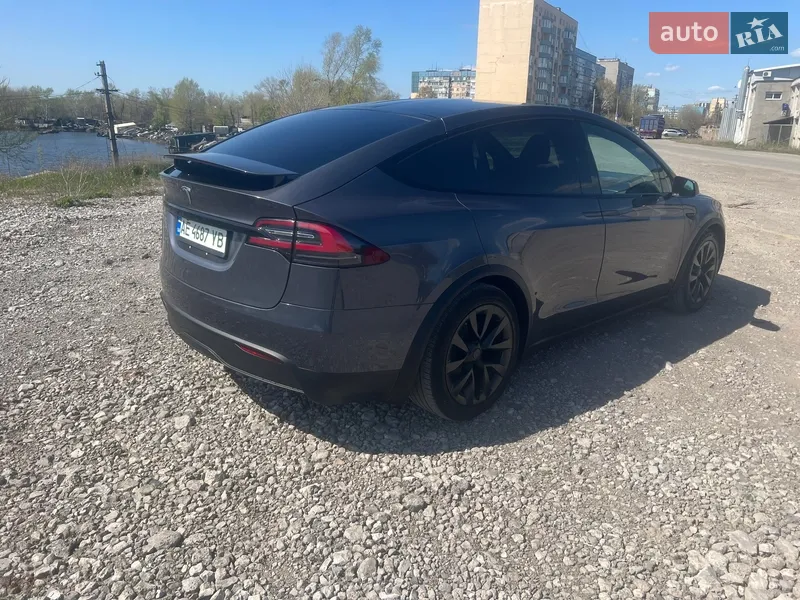 Tesla Model X