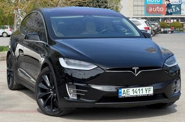 Внедорожник / Кроссовер Tesla Model X 2018 в Днепре