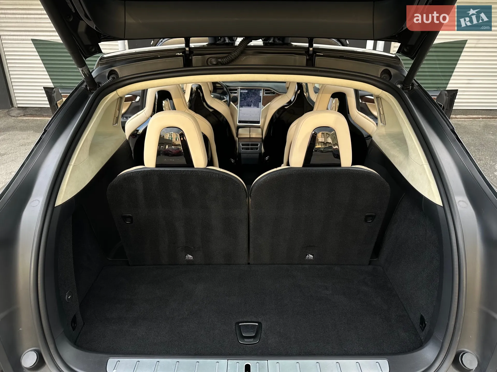 2016 Tesla Model X - мініатюра 47