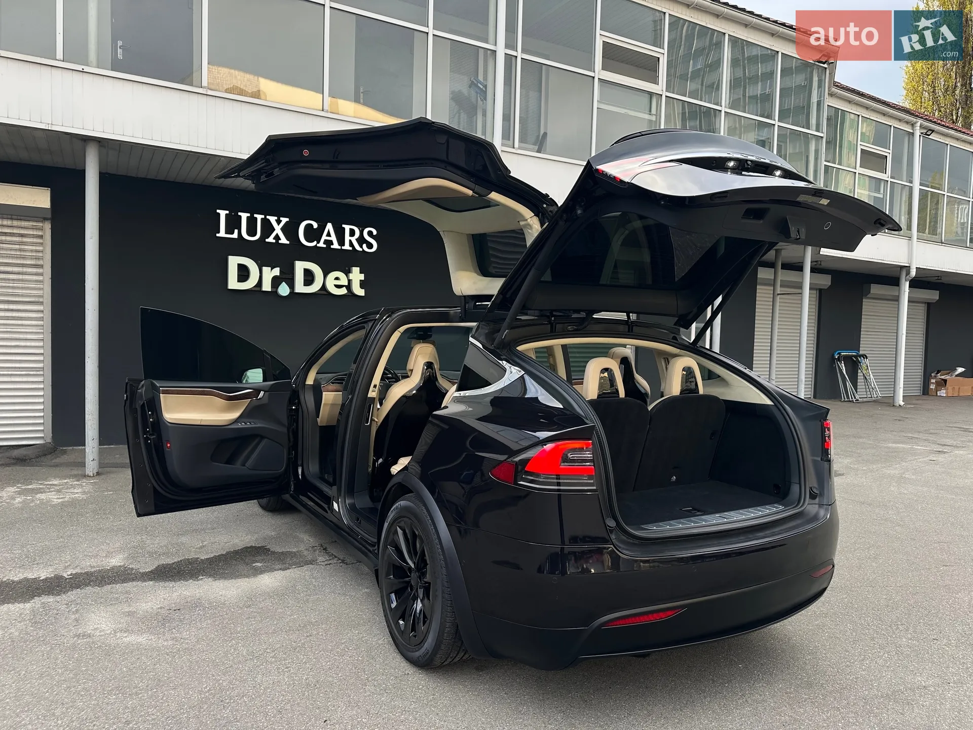 2016 Tesla Model X - мініатюра 44