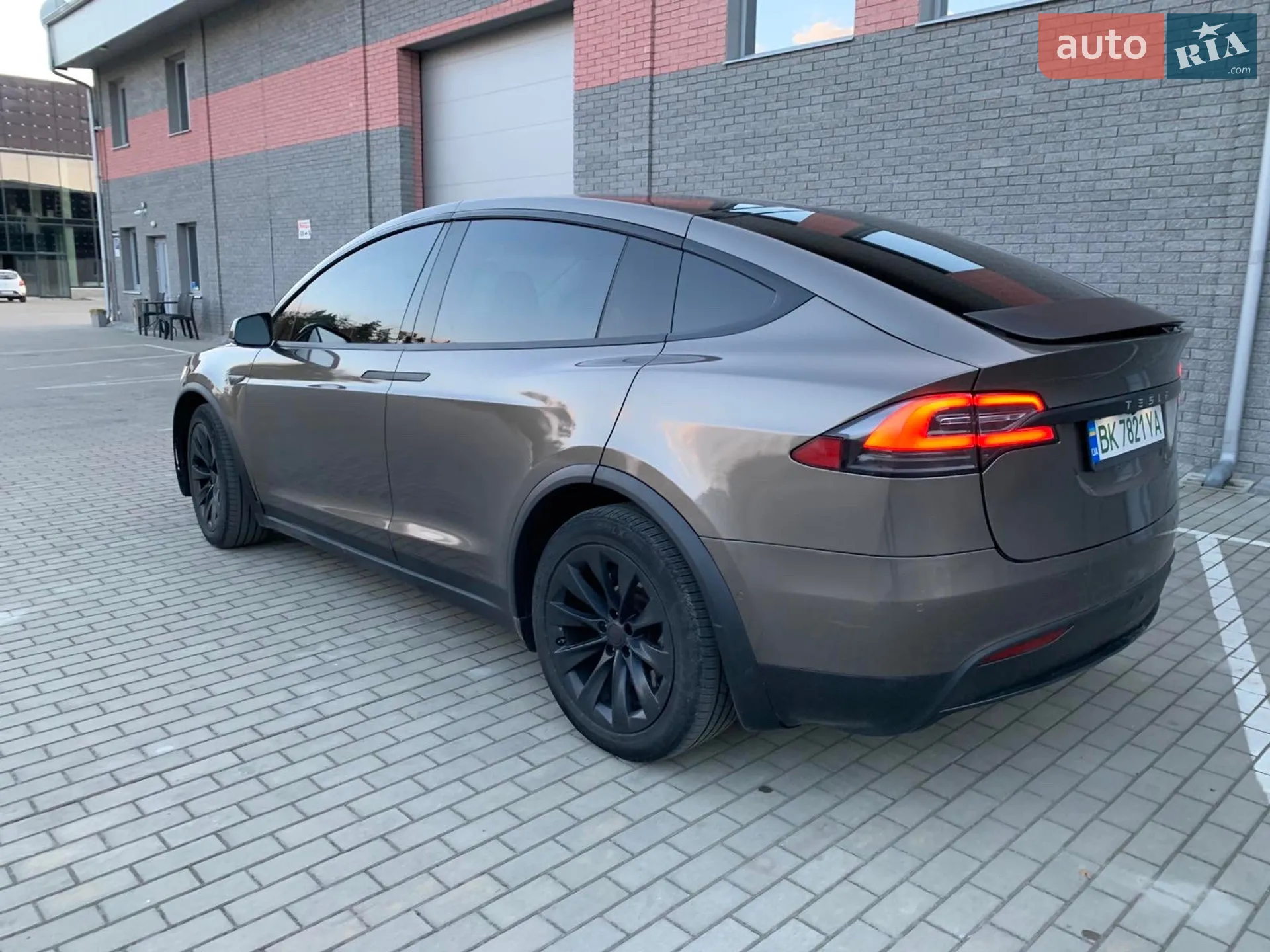 2016 Tesla Model X - мініатюра 17