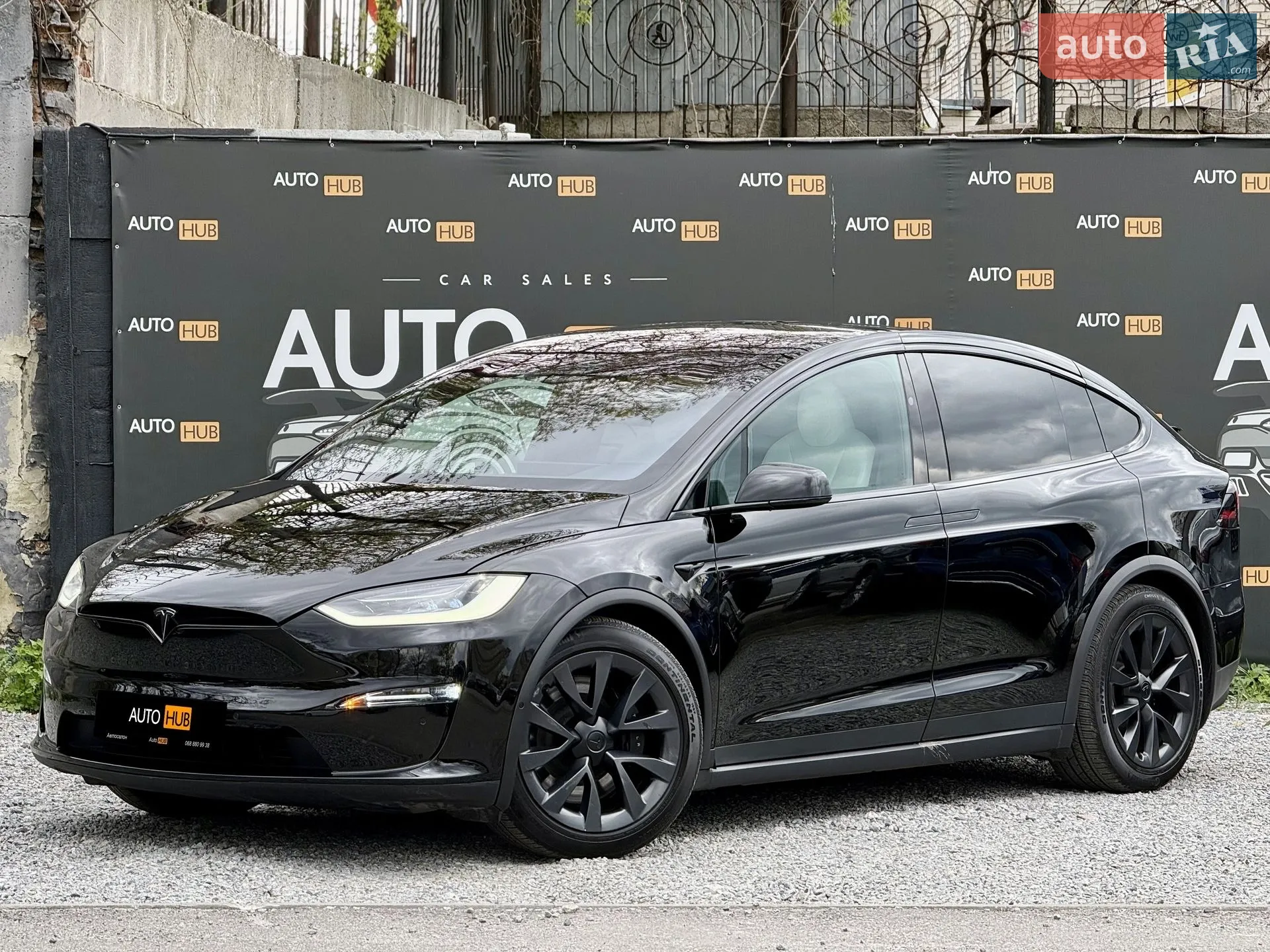 2022 Tesla Model X - мініатюра 3