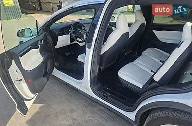 Позашляховик / Кросовер Tesla Model X 2020 в Львові