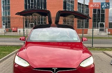 Позашляховик / Кросовер Tesla Model X 2019 в Львові