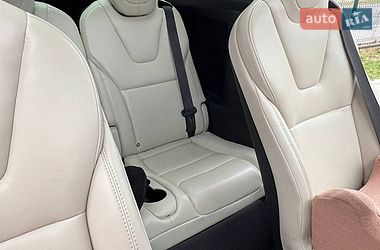 Внедорожник / Кроссовер Tesla Model X 2019 в Львове