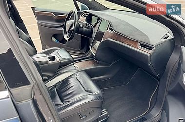 Внедорожник / Кроссовер Tesla Model X 2017 в Киеве