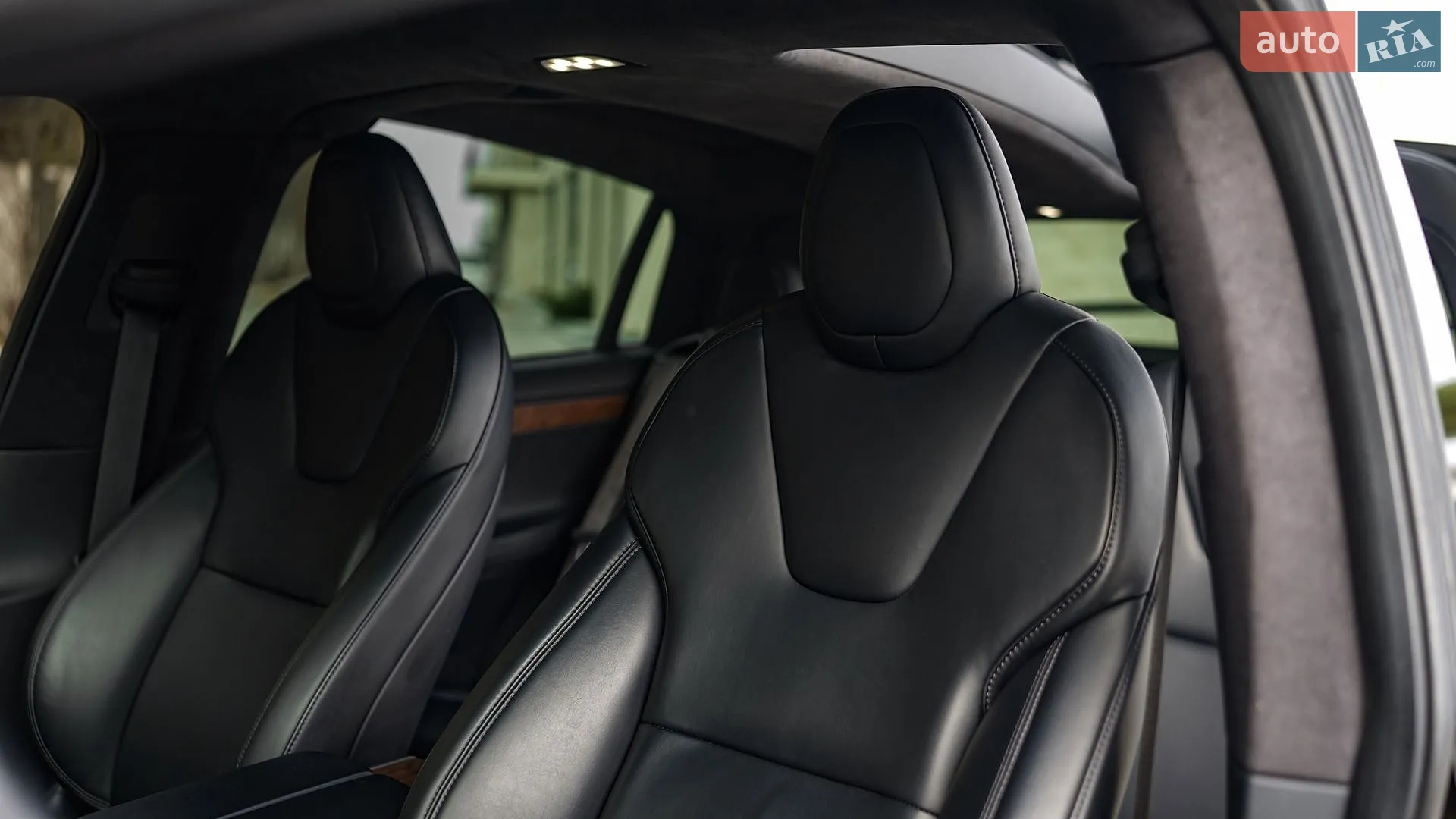 2020 Tesla Model X - мініатюра 29