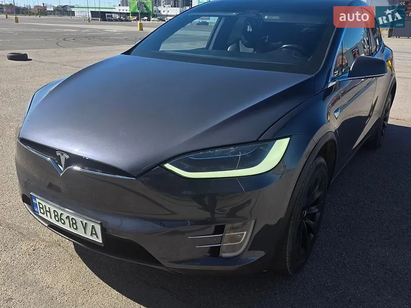 Tesla Model X