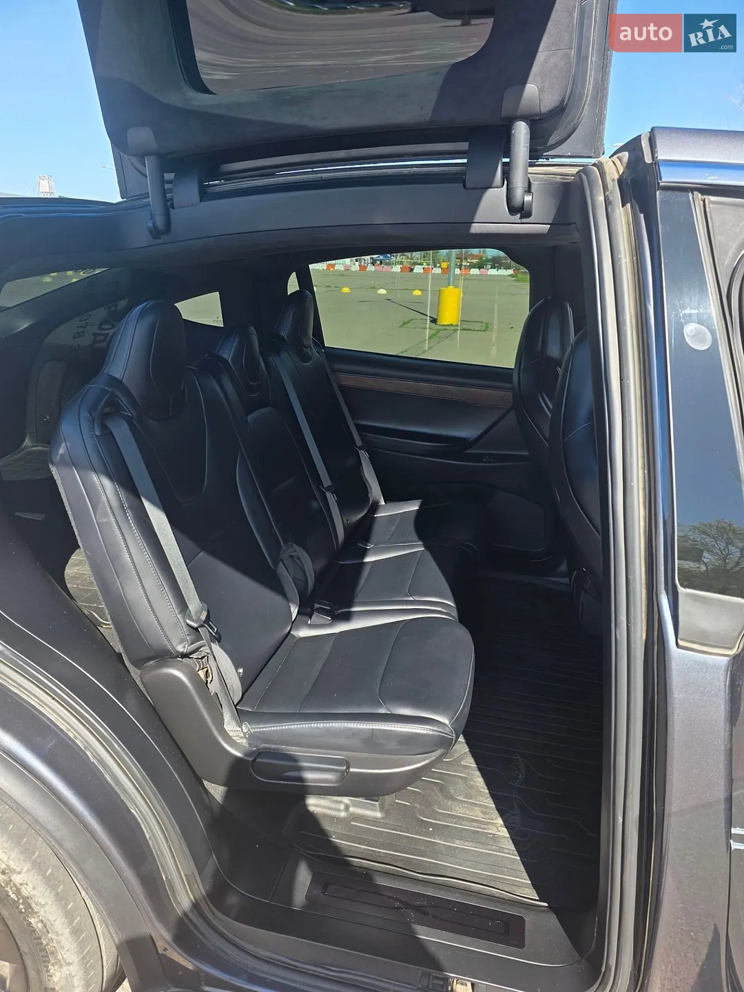 2018 Tesla Model X - мініатюра 26