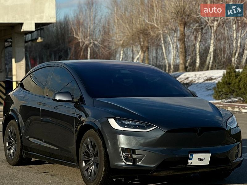 Позашляховик / Кросовер Tesla Model X 2018 в Києві