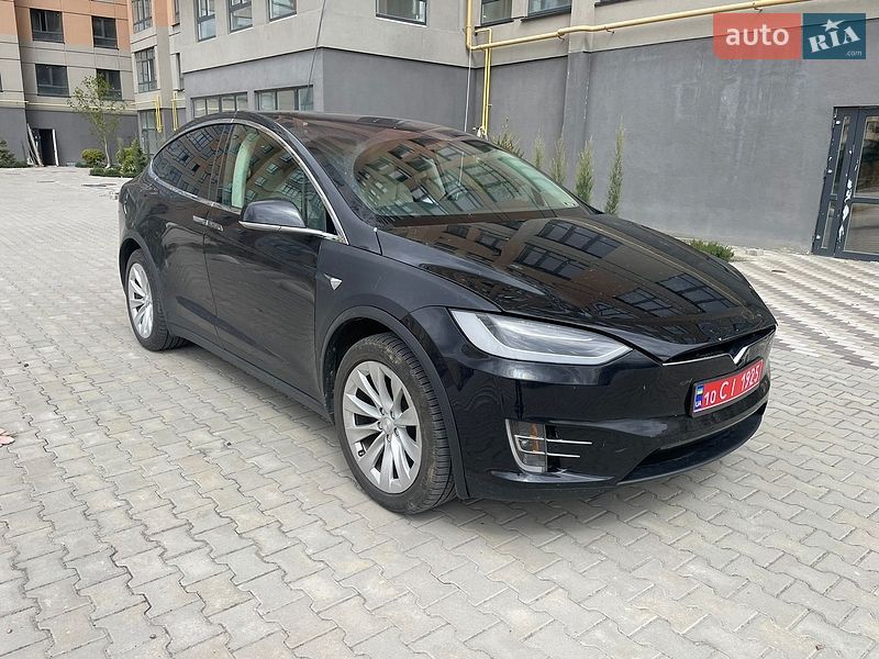 Tesla Model X 2017