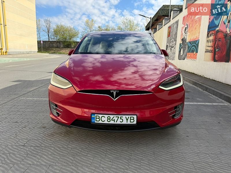 Внедорожник / Кроссовер Tesla Model X 2017 в Львове