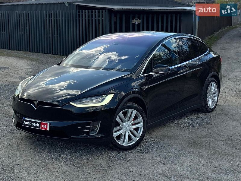 Внедорожник / Кроссовер Tesla Model X 2016 в Львове