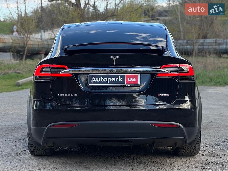 Внедорожник / Кроссовер Tesla Model X 2016 в Львове