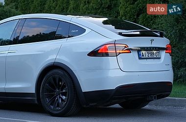 Внедорожник / Кроссовер Tesla Model X 2019 в Киеве