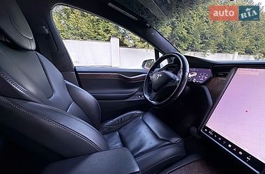 Внедорожник / Кроссовер Tesla Model X 2019 в Киеве