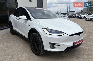 Внедорожник / Кроссовер Tesla Model X 2016 в Виннице