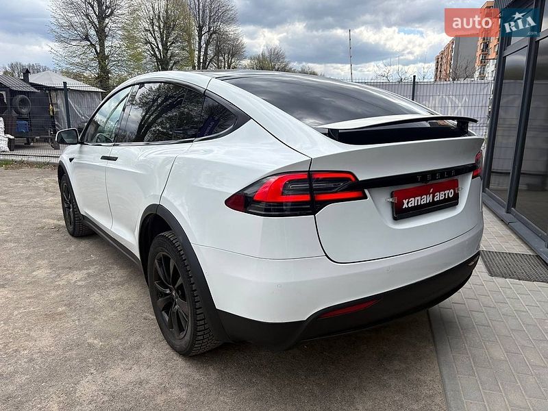 Внедорожник / Кроссовер Tesla Model X 2016 в Виннице