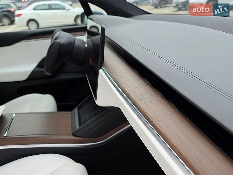 Позашляховик / Кросовер Tesla Model X 2022 в Києві