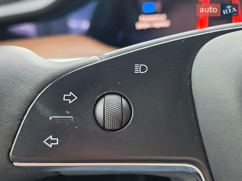 Позашляховик / Кросовер Tesla Model X 2022 в Києві