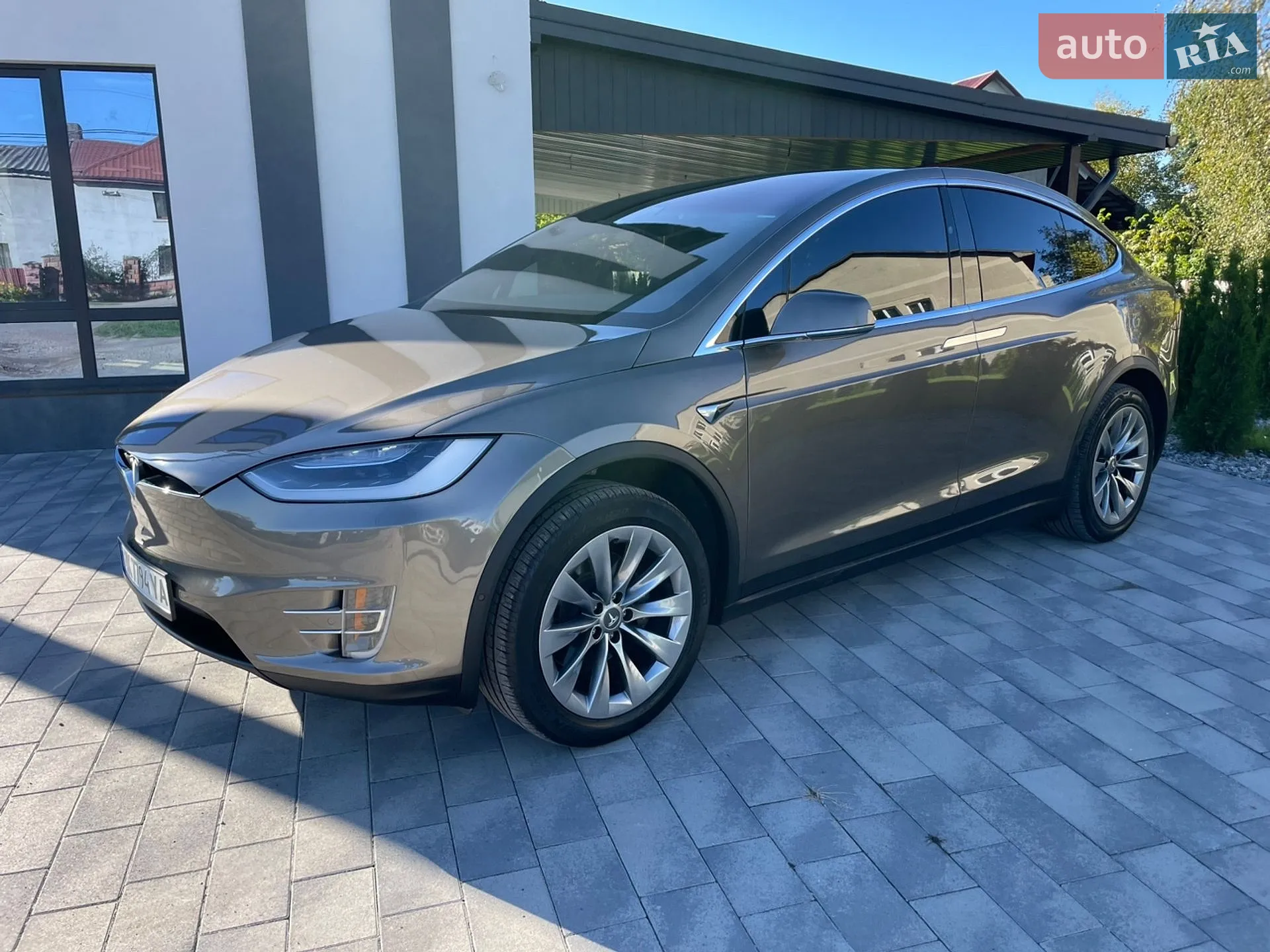 2016 Tesla Model X - мініатюра 2