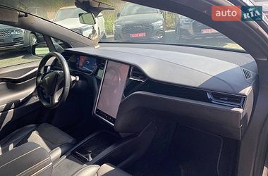 Позашляховик / Кросовер Tesla Model X 2018 в Львові